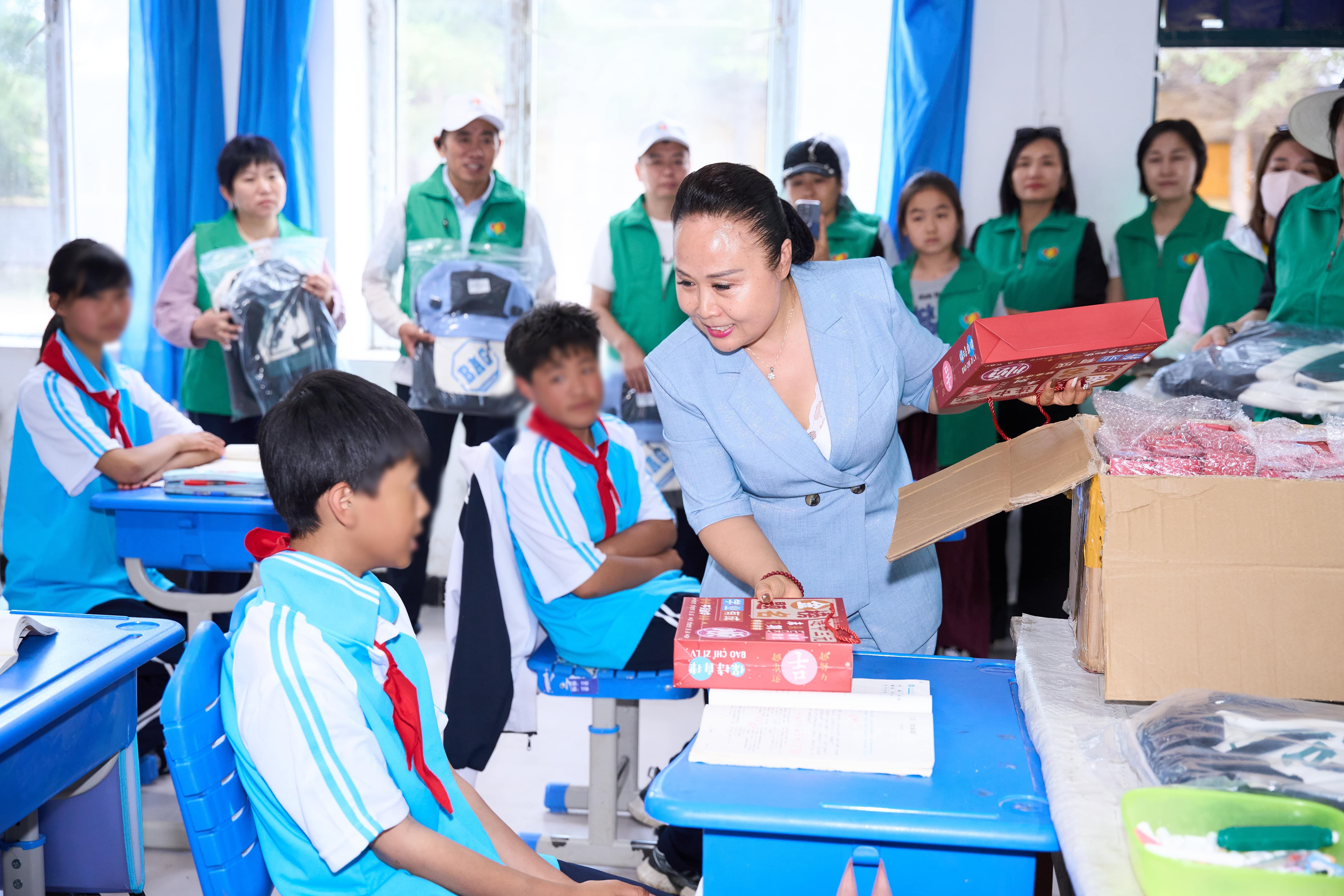 第254所 黑龙江巴彦县黑山镇民乐村半岛登陆入口侯玉霞学校 第254所 黑龙江巴彦县黑山镇民乐村半岛登陆入口侯玉霞学校